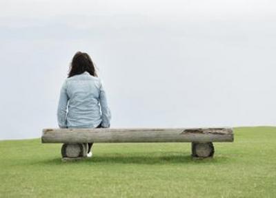 احساس تنهایی چیست؟ چگونه احساس تنهایی نکنیم؟