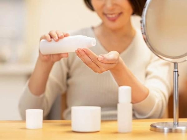 درمان خشکی و کشیدگی پوست